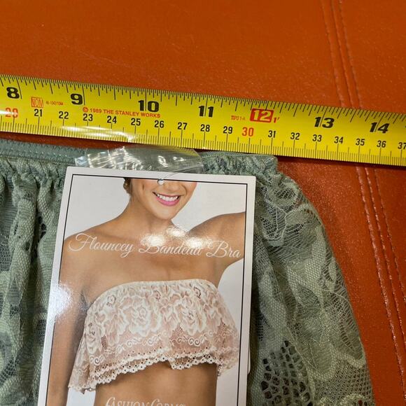 Flouncy Bandeau Bra Size S NEW - Picture 7 of 7